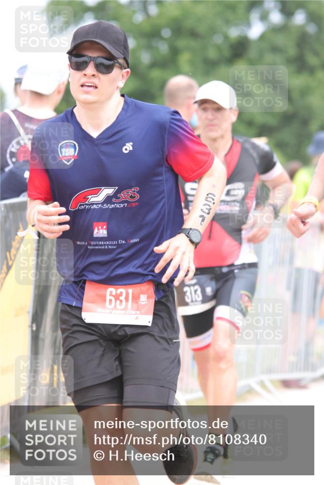 22.06.2025 - Viking Triathlon H.Heesch http://msf.ph/oto/8108340 22.06.2025 14:42:50 Laufen 313, 351, 603, 631 meine-sportfotos.de