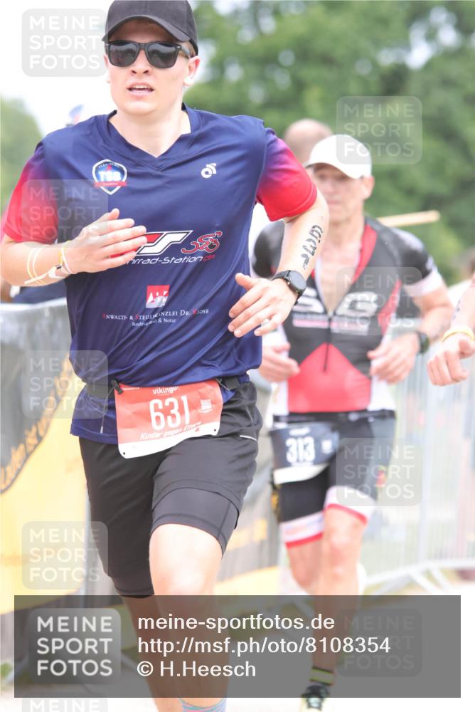 22.06.2025 - Viking Triathlon H.Heesch http://msf.ph/oto/8108354 22.06.2025 14:42:50 Laufen 313, 351, 603, 631 meine-sportfotos.de