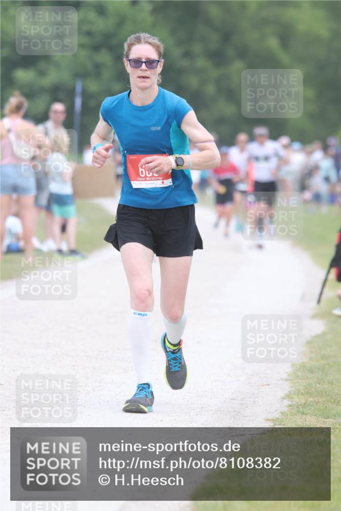 22.06.2025 - Viking Triathlon H.Heesch http://msf.ph/oto/8108382 22.06.2025 14:33:58 Laufen 300, 385, 467, 479, 630 meine-sportfotos.de