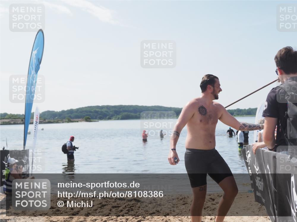 22.06.2025 - Viking Triathlon MichiJ http://msf.ph/oto/8108386 22.06.2025 10:55:02 Schwimmen  meine-sportfotos.de