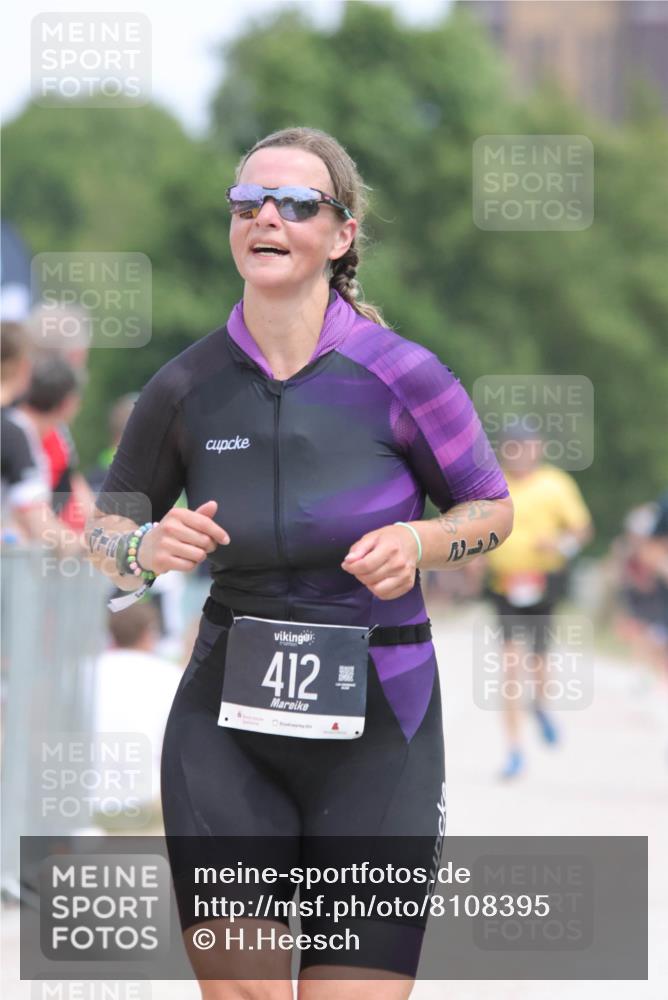 22.06.2025 - Viking Triathlon H.Heesch http://msf.ph/oto/8108395 22.06.2025 14:27:02 Laufen 113, 216, 249, 412, 652 meine-sportfotos.de