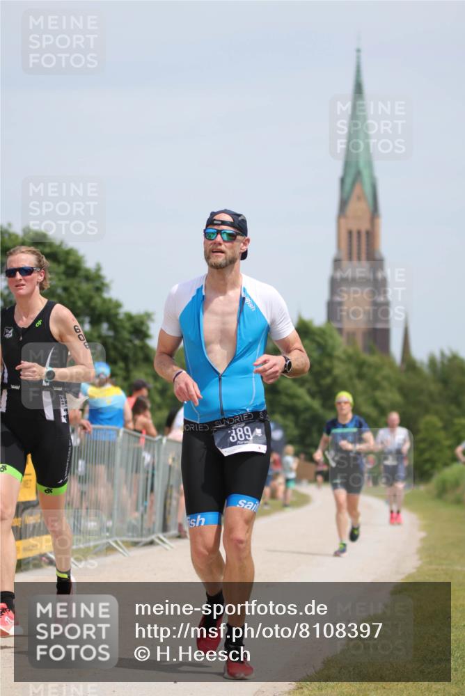 22.06.2025 - Viking Triathlon H.Heesch http://msf.ph/oto/8108397 22.06.2025 14:04:41 Laufen 210, 389, 606, 653 meine-sportfotos.de