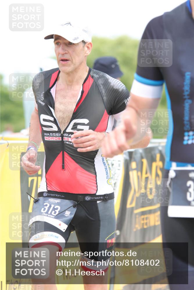 22.06.2025 - Viking Triathlon H.Heesch http://msf.ph/oto/8108402 22.06.2025 14:42:51 Laufen 313, 351, 603, 631 meine-sportfotos.de