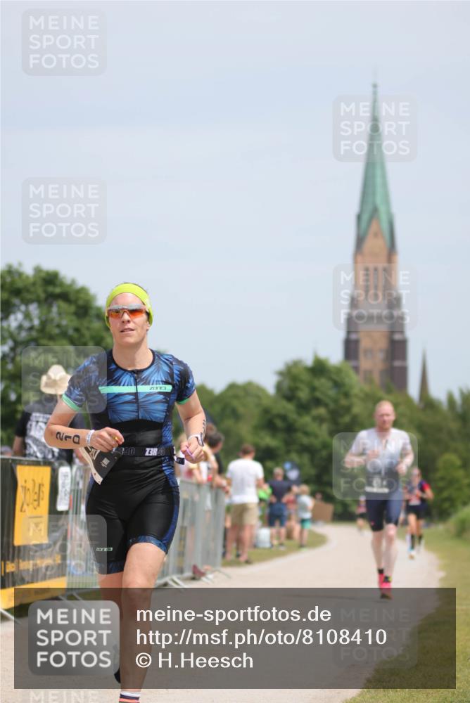 22.06.2025 - Viking Triathlon H.Heesch http://msf.ph/oto/8108410 22.06.2025 14:04:46 Laufen 210, 389, 421, 606 meine-sportfotos.de