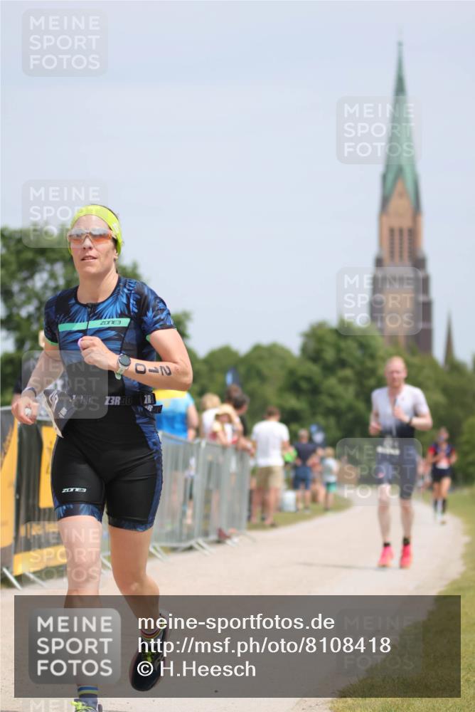 22.06.2025 - Viking Triathlon H.Heesch http://msf.ph/oto/8108418 22.06.2025 14:04:46 Laufen 210, 389, 421, 606 meine-sportfotos.de