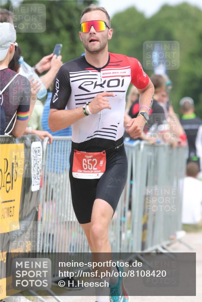 22.06.2025 - Viking Triathlon H.Heesch http://msf.ph/oto/8108420 22.06.2025 14:27:08 Laufen 20, 652 meine-sportfotos.de