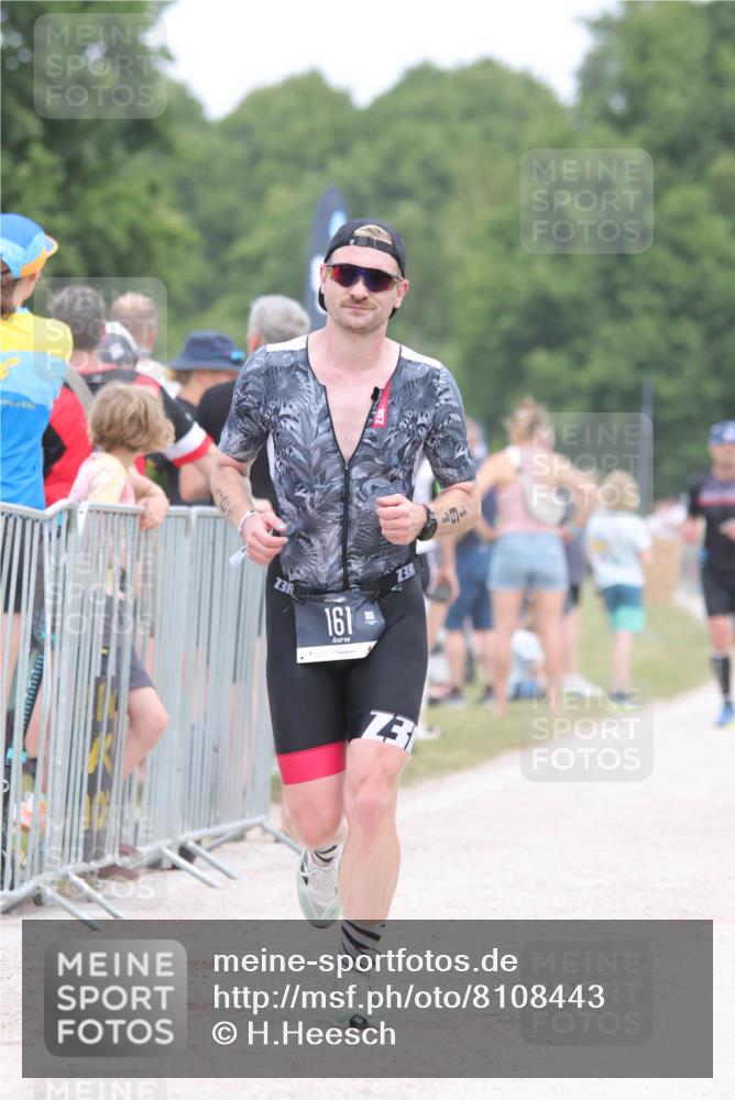 22.06.2025 - Viking Triathlon H.Heesch http://msf.ph/oto/8108443 22.06.2025 14:34:14 Laufen 24, 89, 99, 155, 161 meine-sportfotos.de