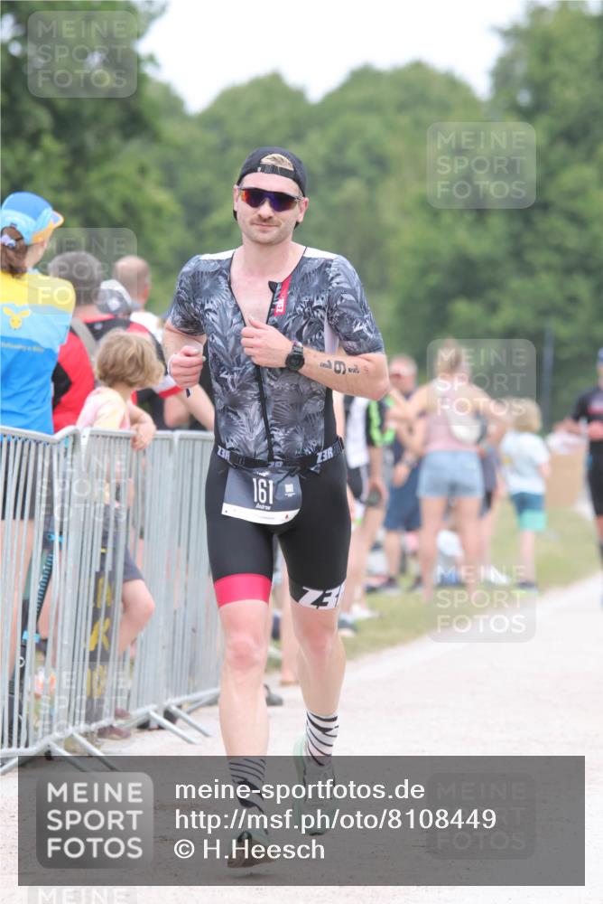 22.06.2025 - Viking Triathlon H.Heesch http://msf.ph/oto/8108449 22.06.2025 14:34:14 Laufen 24, 89, 99, 155, 161 meine-sportfotos.de