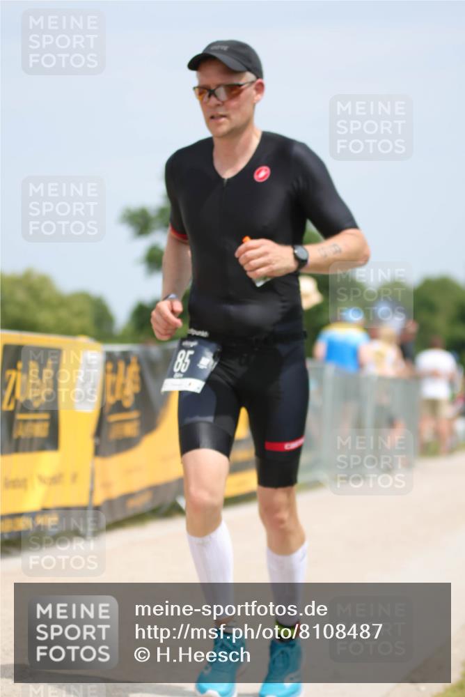 22.06.2025 - Viking Triathlon H.Heesch http://msf.ph/oto/8108487 22.06.2025 14:05:03 Laufen 5, 85 meine-sportfotos.de