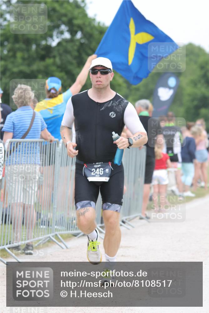 22.06.2025 - Viking Triathlon H.Heesch http://msf.ph/oto/8108517 22.06.2025 14:34:33 Laufen 246, 410, 638 meine-sportfotos.de