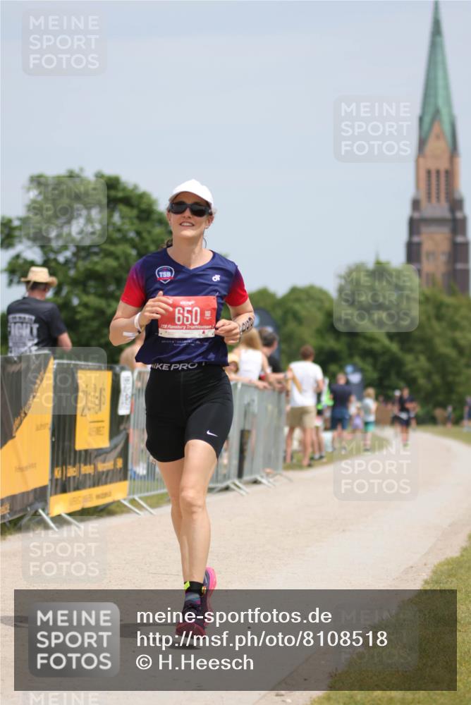 22.06.2025 - Viking Triathlon H.Heesch http://msf.ph/oto/8108518 22.06.2025 14:05:12 Laufen 5, 650 meine-sportfotos.de