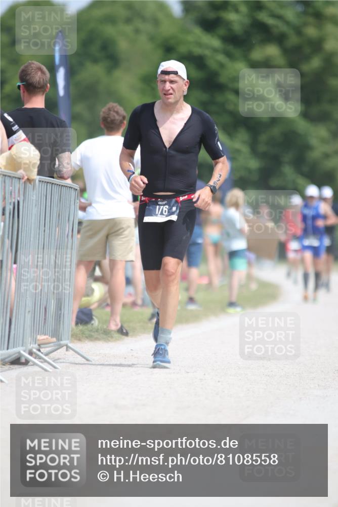 22.06.2025 - Viking Triathlon H.Heesch http://msf.ph/oto/8108558 22.06.2025 14:05:41 Laufen 176, 433, 631 meine-sportfotos.de