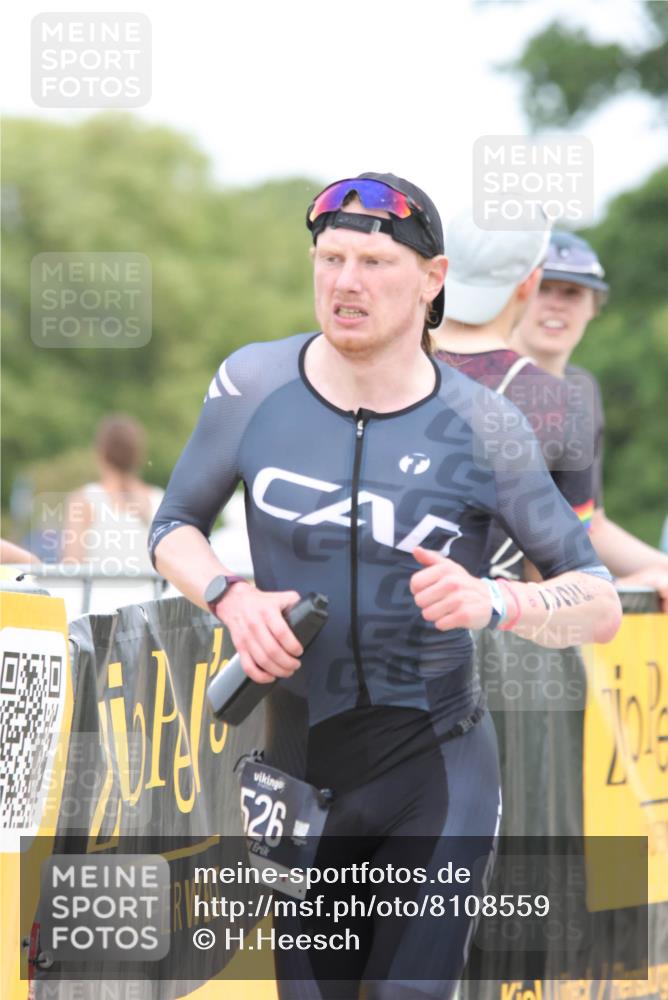 22.06.2025 - Viking Triathlon H.Heesch http://msf.ph/oto/8108559 22.06.2025 14:35:01 Laufen 526 meine-sportfotos.de