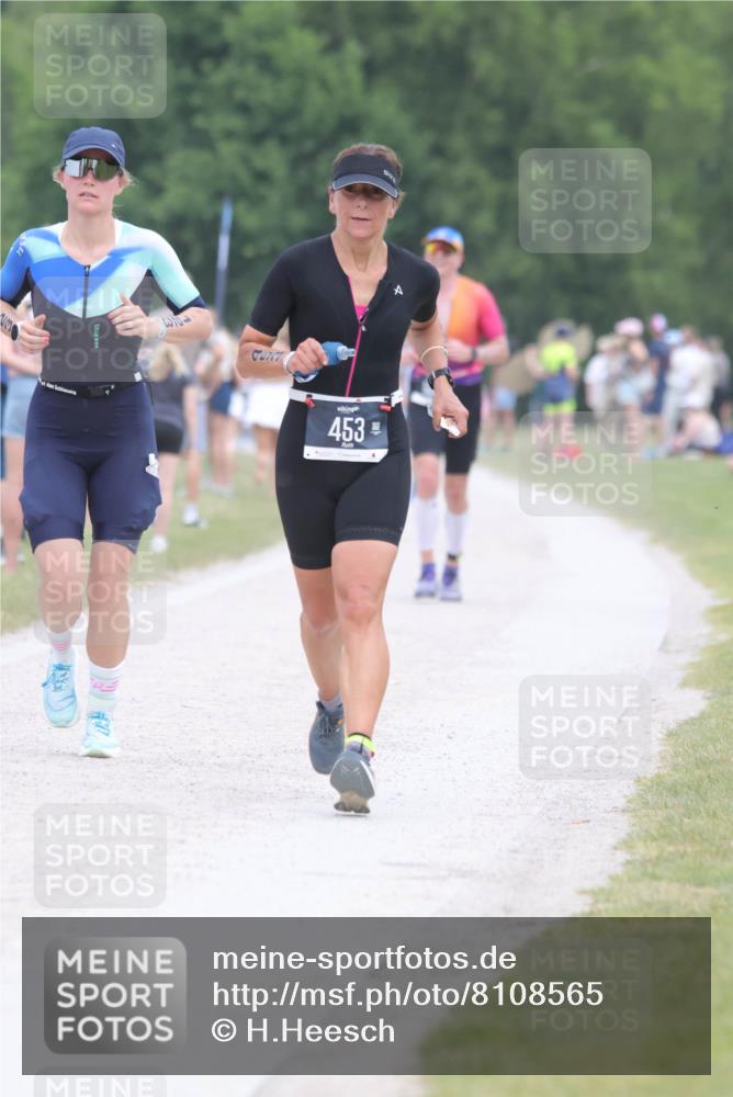 22.06.2025 - Viking Triathlon H.Heesch http://msf.ph/oto/8108565 22.06.2025 14:35:06 Laufen 123, 453 meine-sportfotos.de