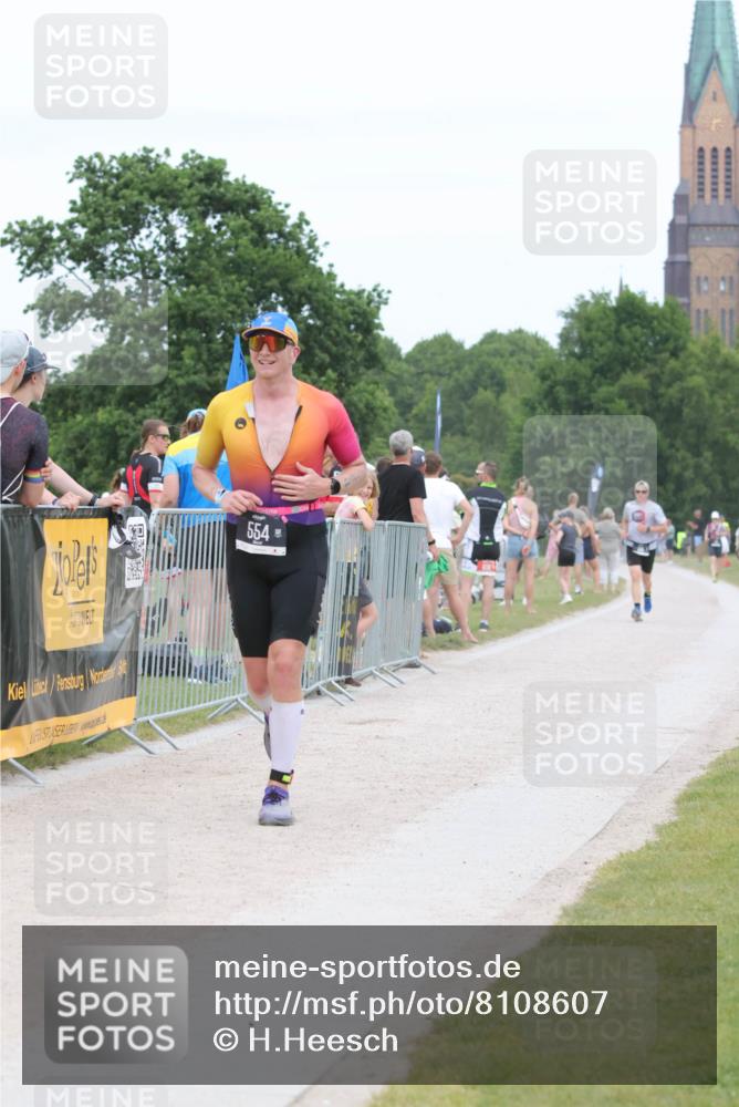 22.06.2025 - Viking Triathlon H.Heesch http://msf.ph/oto/8108607 22.06.2025 14:35:15 Laufen 123, 453, 554 meine-sportfotos.de