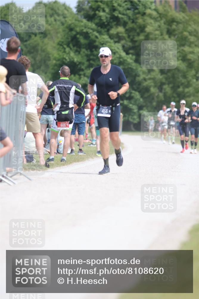22.06.2025 - Viking Triathlon H.Heesch http://msf.ph/oto/8108620 22.06.2025 14:06:01 Laufen 7, 490 meine-sportfotos.de