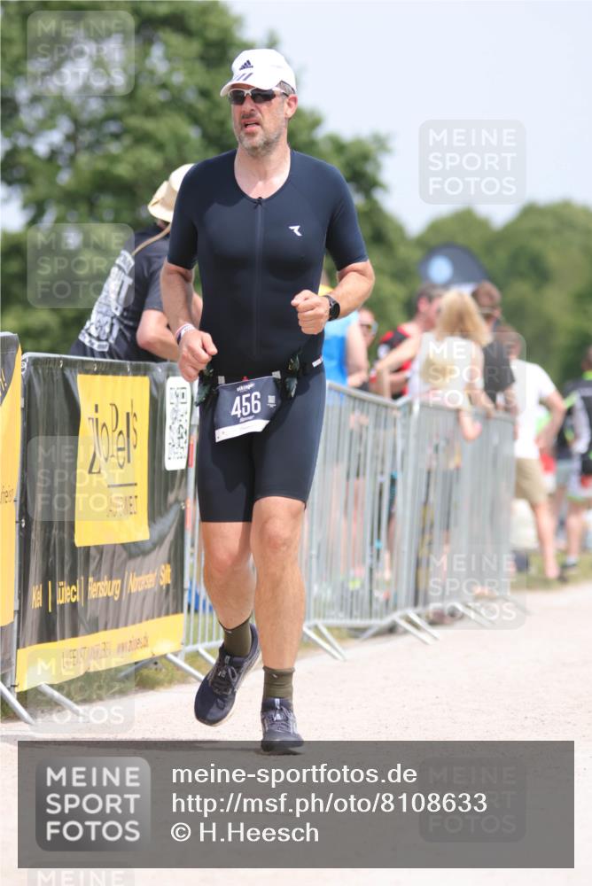 22.06.2025 - Viking Triathlon H.Heesch http://msf.ph/oto/8108633 22.06.2025 14:06:09 Laufen 456 meine-sportfotos.de