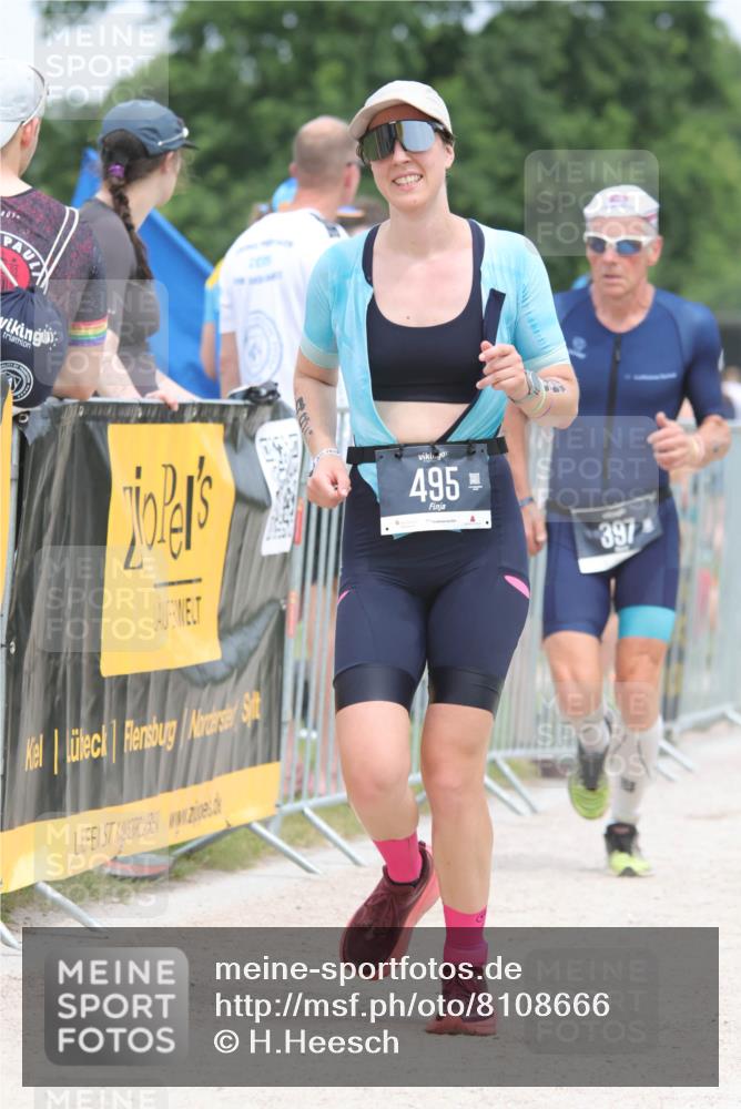 22.06.2025 - Viking Triathlon H.Heesch http://msf.ph/oto/8108666 22.06.2025 14:43:00 Laufen 284, 397, 495 meine-sportfotos.de