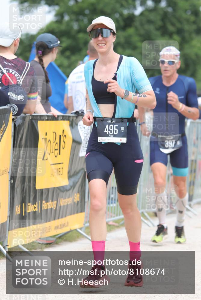 22.06.2025 - Viking Triathlon H.Heesch http://msf.ph/oto/8108674 22.06.2025 14:43:00 Laufen 284, 397, 495 meine-sportfotos.de
