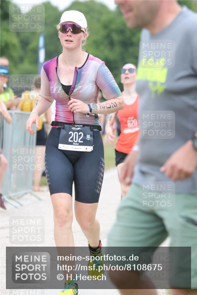 22.06.2025 - Viking Triathlon H.Heesch http://msf.ph/oto/8108675 22.06.2025 14:35:46 Laufen 121, 202, 620 meine-sportfotos.de