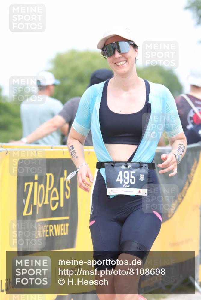 22.06.2025 - Viking Triathlon H.Heesch http://msf.ph/oto/8108698 22.06.2025 14:43:01 Laufen 284, 397, 495 meine-sportfotos.de