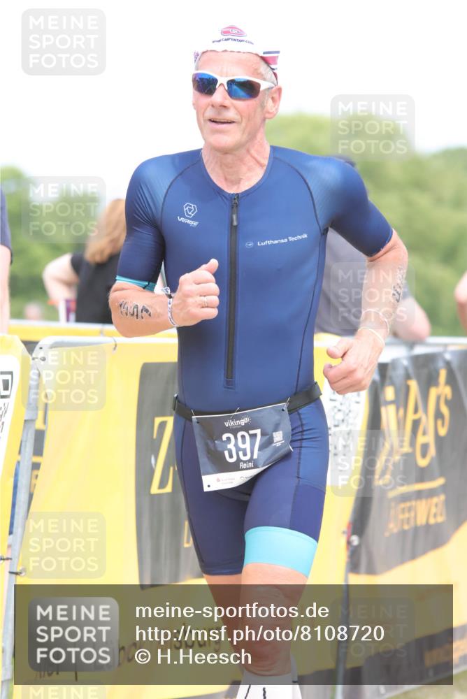 22.06.2025 - Viking Triathlon H.Heesch http://msf.ph/oto/8108720 22.06.2025 14:43:03 Laufen 284, 397, 495, 649 meine-sportfotos.de