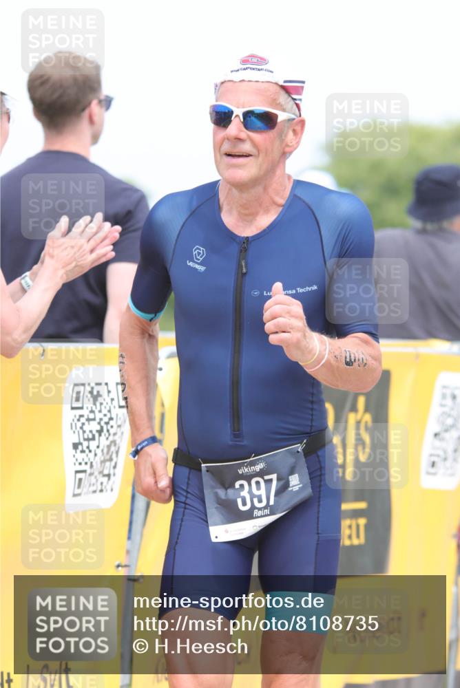22.06.2025 - Viking Triathlon H.Heesch http://msf.ph/oto/8108735 22.06.2025 14:43:03 Laufen 284, 397, 495, 649 meine-sportfotos.de