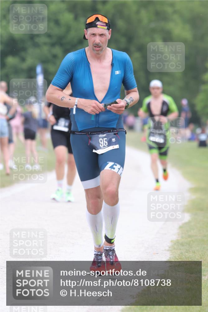 22.06.2025 - Viking Triathlon H.Heesch http://msf.ph/oto/8108738 22.06.2025 14:36:08 Laufen 95, 222 meine-sportfotos.de