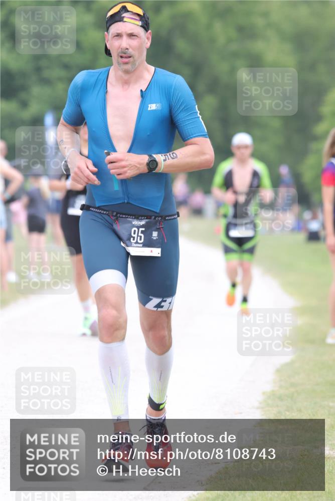 22.06.2025 - Viking Triathlon H.Heesch http://msf.ph/oto/8108743 22.06.2025 14:36:08 Laufen 95, 222 meine-sportfotos.de