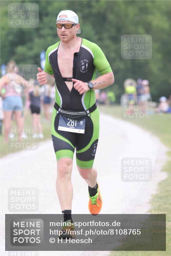 22.06.2025 - Viking Triathlon H.Heesch http://msf.ph/oto/8108765 22.06.2025 14:36:16 Laufen 281, 319 meine-sportfotos.de