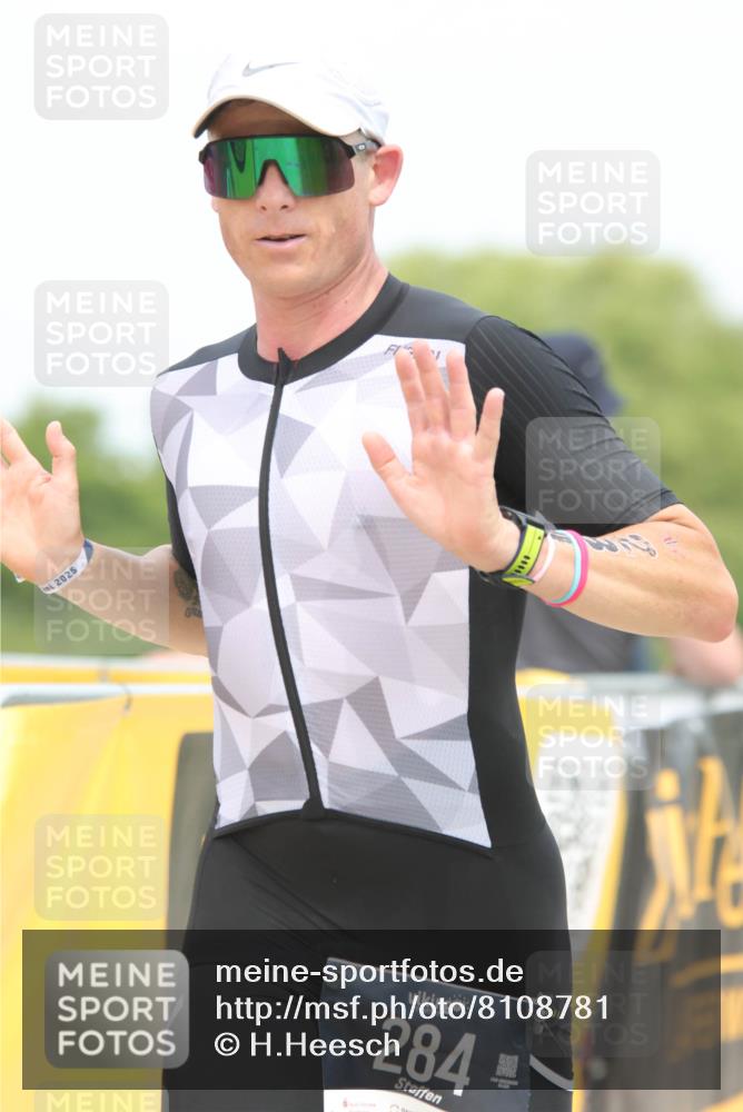 22.06.2025 - Viking Triathlon H.Heesch http://msf.ph/oto/8108781 22.06.2025 14:43:06 Laufen 284, 397, 495, 649 meine-sportfotos.de