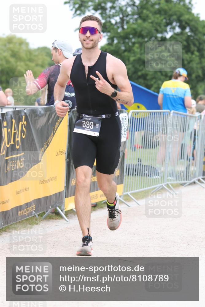 22.06.2025 - Viking Triathlon H.Heesch http://msf.ph/oto/8108789 22.06.2025 14:36:38 Laufen 399 meine-sportfotos.de