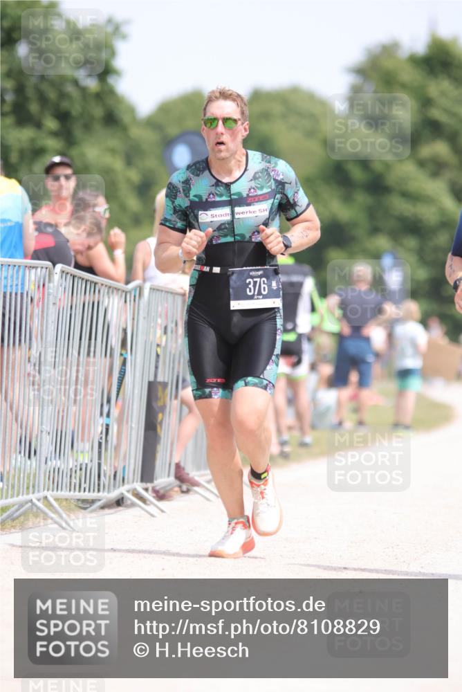 22.06.2025 - Viking Triathlon H.Heesch http://msf.ph/oto/8108829 22.06.2025 14:07:03 Laufen 114, 150, 376 meine-sportfotos.de