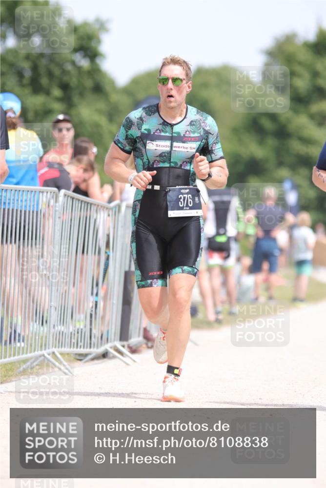 22.06.2025 - Viking Triathlon H.Heesch http://msf.ph/oto/8108838 22.06.2025 14:07:04 Laufen 114, 150, 376 meine-sportfotos.de