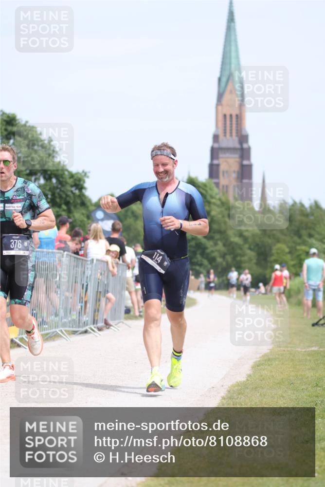 22.06.2025 - Viking Triathlon H.Heesch http://msf.ph/oto/8108868 22.06.2025 14:07:05 Laufen 114, 150, 376 meine-sportfotos.de