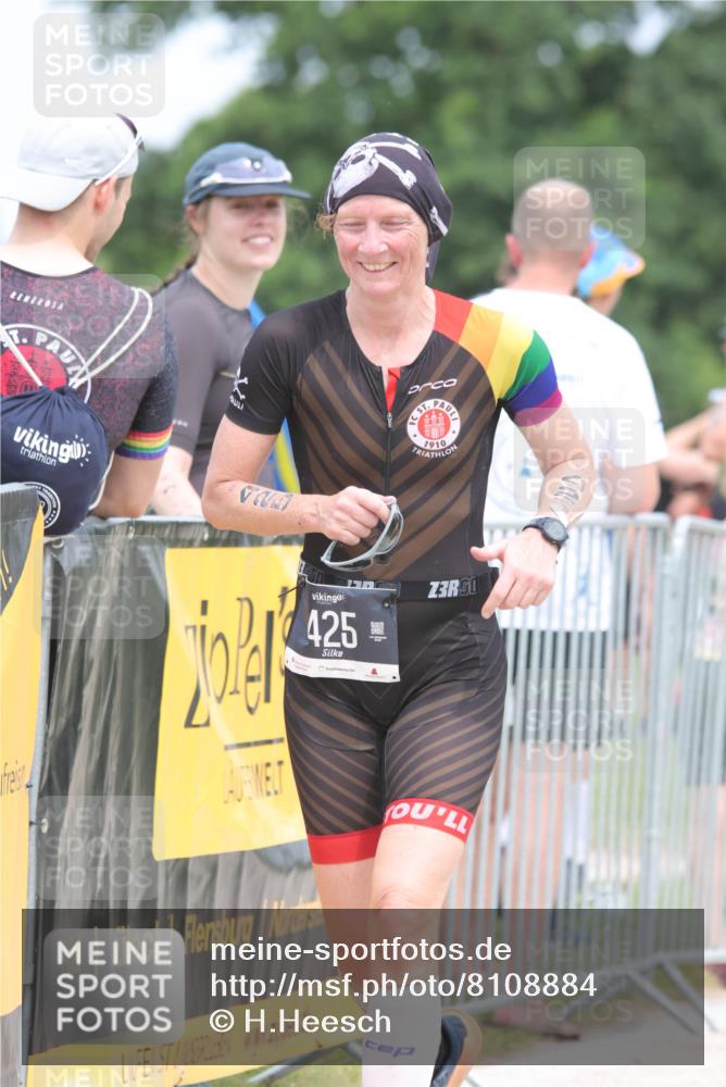 22.06.2025 - Viking Triathlon H.Heesch http://msf.ph/oto/8108884 22.06.2025 14:43:16 Laufen 14, 425 meine-sportfotos.de