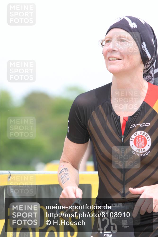 22.06.2025 - Viking Triathlon H.Heesch http://msf.ph/oto/8108910 22.06.2025 14:43:18 Laufen 14, 425 meine-sportfotos.de