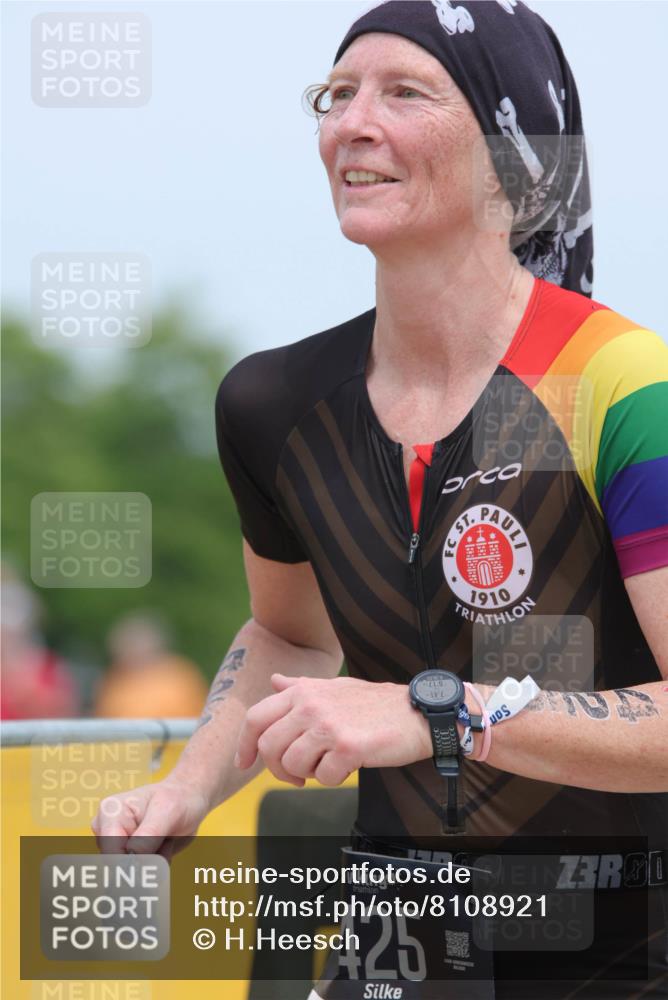 22.06.2025 - Viking Triathlon H.Heesch http://msf.ph/oto/8108921 22.06.2025 14:43:19 Laufen 14, 425 meine-sportfotos.de