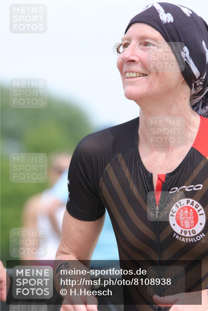 22.06.2025 - Viking Triathlon H.Heesch http://msf.ph/oto/8108938 22.06.2025 14:43:19 Laufen 14, 425 meine-sportfotos.de