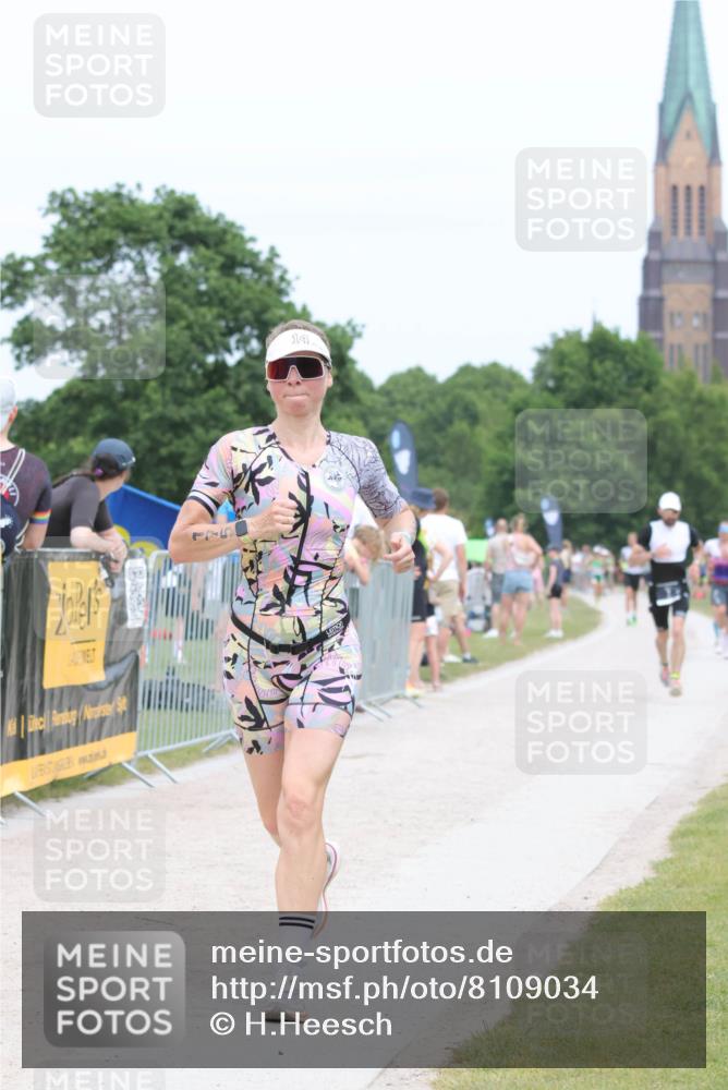 22.06.2025 - Viking Triathlon H.Heesch http://msf.ph/oto/8109034 22.06.2025 14:37:26 Laufen 7, 175 meine-sportfotos.de