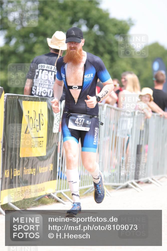22.06.2025 - Viking Triathlon H.Heesch http://msf.ph/oto/8109073 22.06.2025 14:08:17 Laufen 437, 637 meine-sportfotos.de