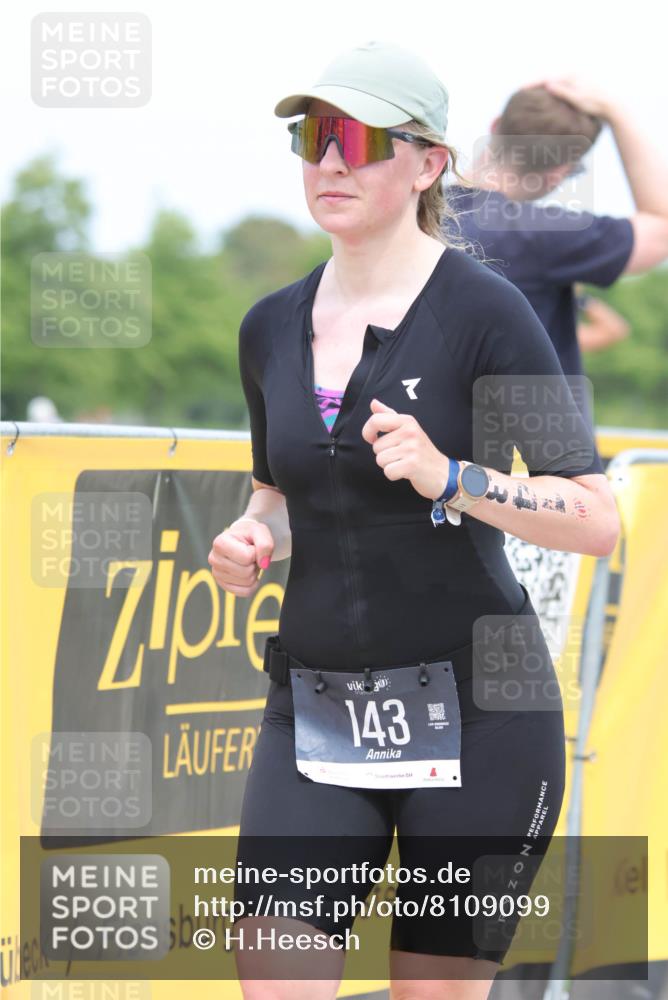22.06.2025 - Viking Triathlon H.Heesch http://msf.ph/oto/8109099 22.06.2025 14:43:30 Laufen 143, 531 meine-sportfotos.de
