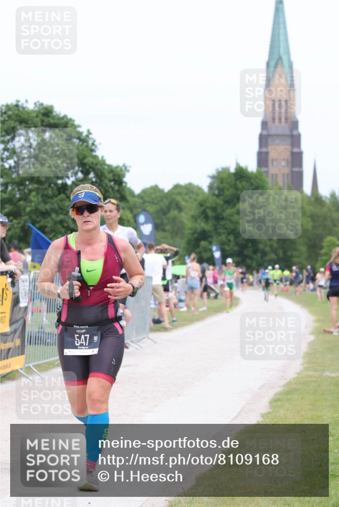 22.06.2025 - Viking Triathlon H.Heesch http://msf.ph/oto/8109168 22.06.2025 14:37:42 Laufen 13, 415, 547 meine-sportfotos.de