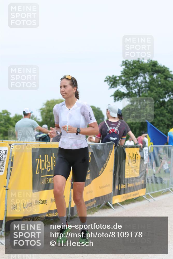 22.06.2025 - Viking Triathlon H.Heesch http://msf.ph/oto/8109178 22.06.2025 14:37:44 Laufen 13, 547 meine-sportfotos.de