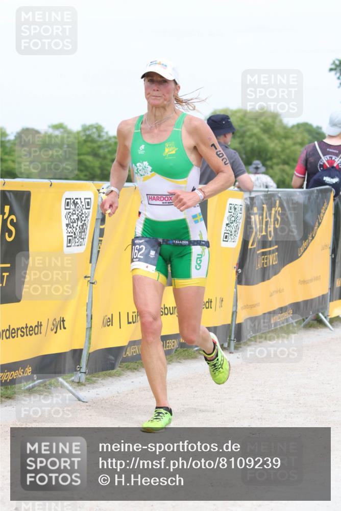 22.06.2025 - Viking Triathlon H.Heesch http://msf.ph/oto/8109239 22.06.2025 14:37:56 Laufen 162 meine-sportfotos.de