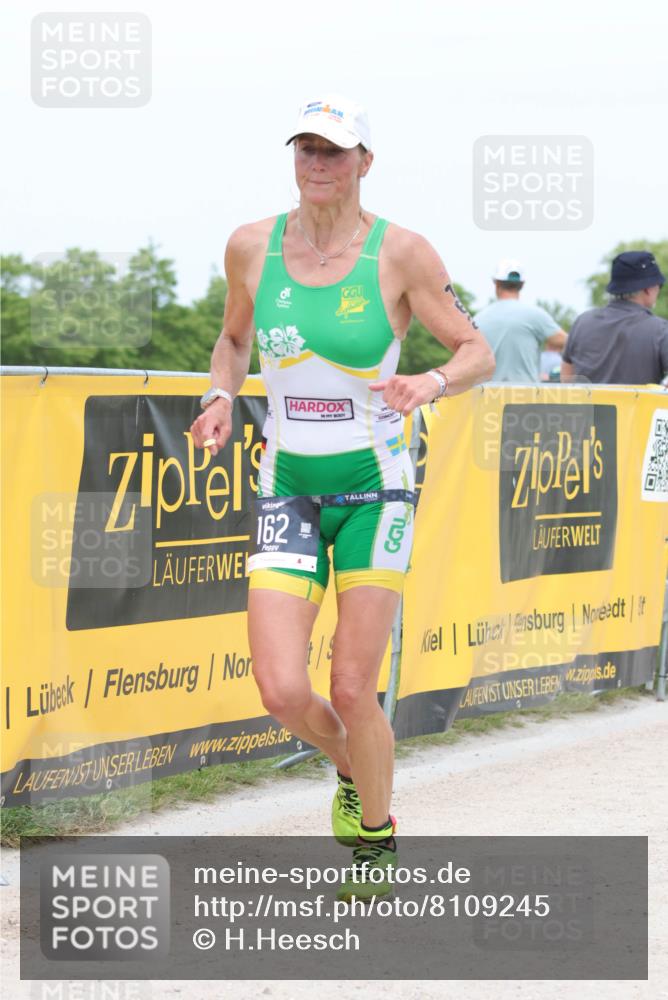 22.06.2025 - Viking Triathlon H.Heesch http://msf.ph/oto/8109245 22.06.2025 14:37:56 Laufen 162 meine-sportfotos.de