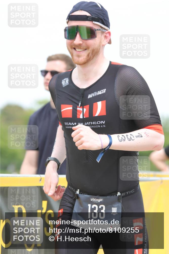 22.06.2025 - Viking Triathlon H.Heesch http://msf.ph/oto/8109255 22.06.2025 14:43:41 Laufen 133, 349, 394, 531 meine-sportfotos.de