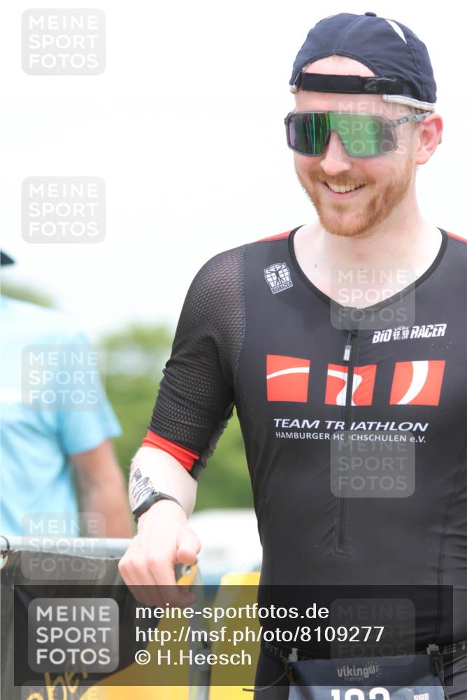 22.06.2025 - Viking Triathlon H.Heesch http://msf.ph/oto/8109277 22.06.2025 14:43:41 Laufen 133, 349, 394, 531 meine-sportfotos.de