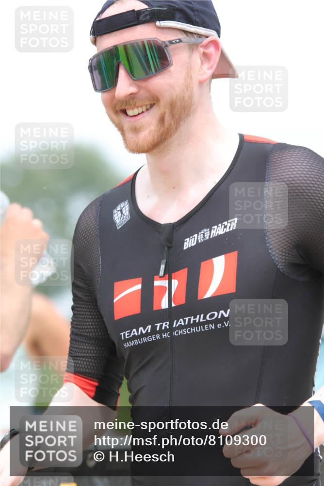 22.06.2025 - Viking Triathlon H.Heesch http://msf.ph/oto/8109300 22.06.2025 14:43:42 Laufen 133, 349, 394, 531 meine-sportfotos.de