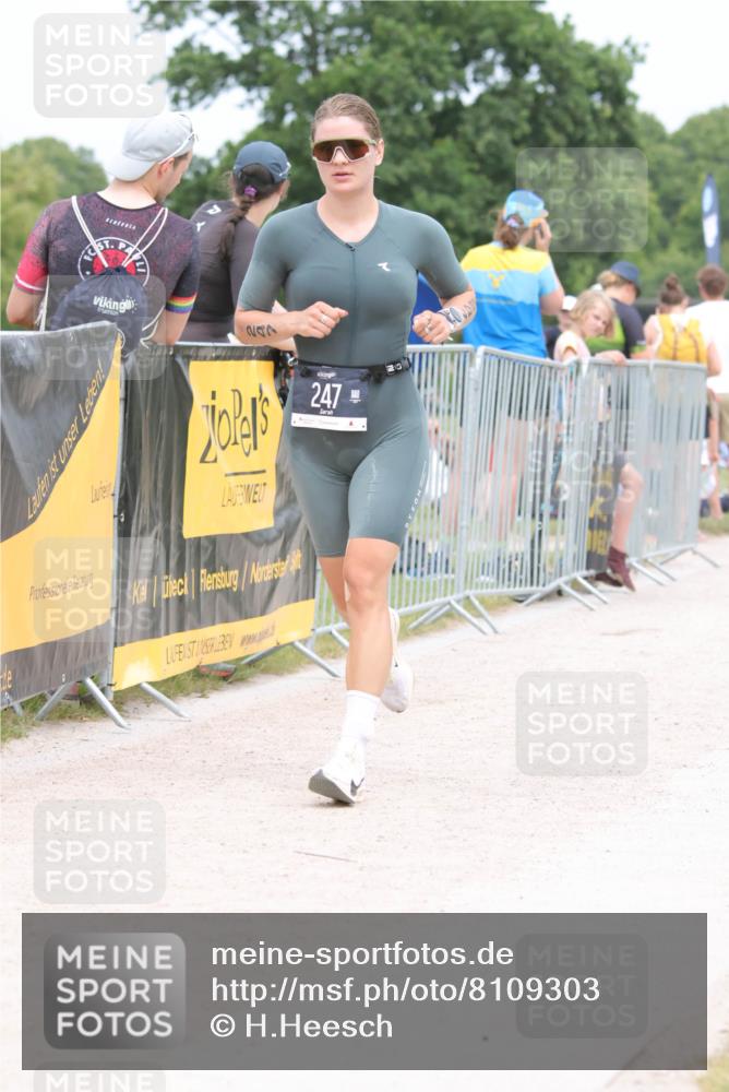22.06.2025 - Viking Triathlon H.Heesch http://msf.ph/oto/8109303 22.06.2025 14:38:33 Laufen 131, 247, 350 meine-sportfotos.de